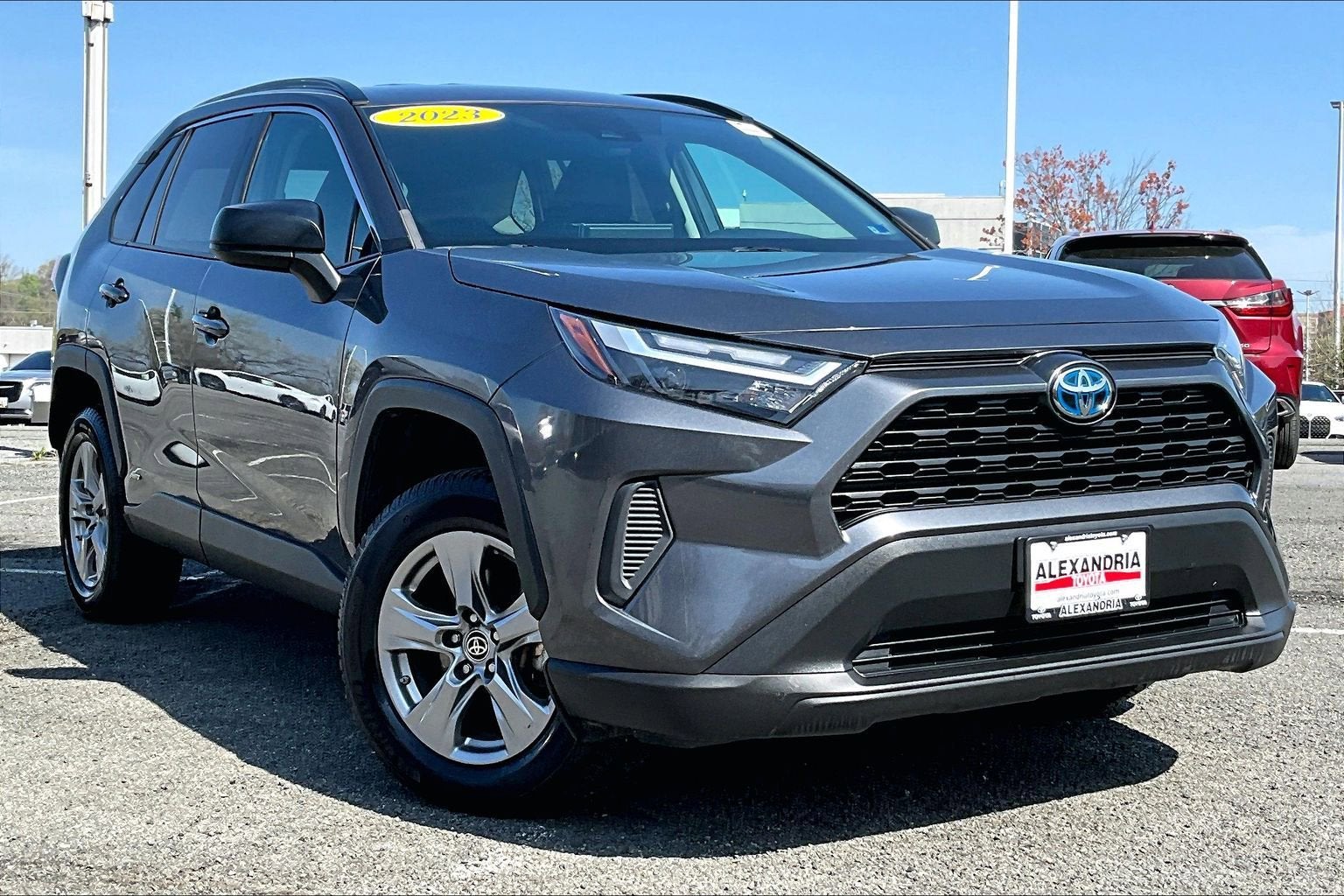 2023 Toyota RAV4 Hybrid LE