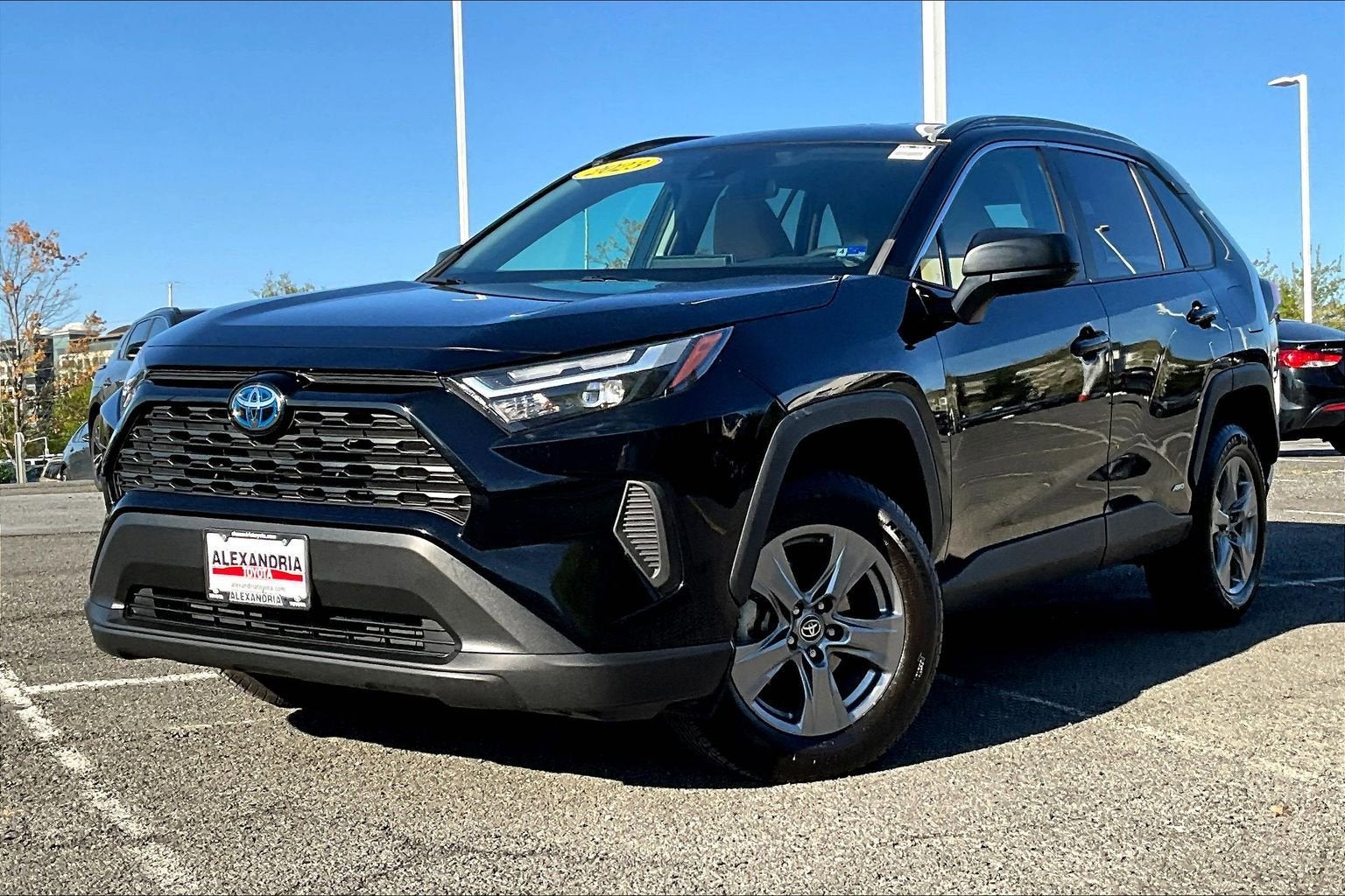 2023 Toyota RAV4 Hybrid LE