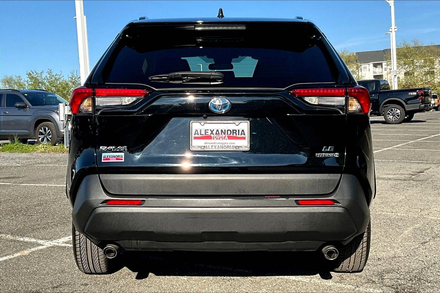2023 Toyota RAV4 Hybrid LE