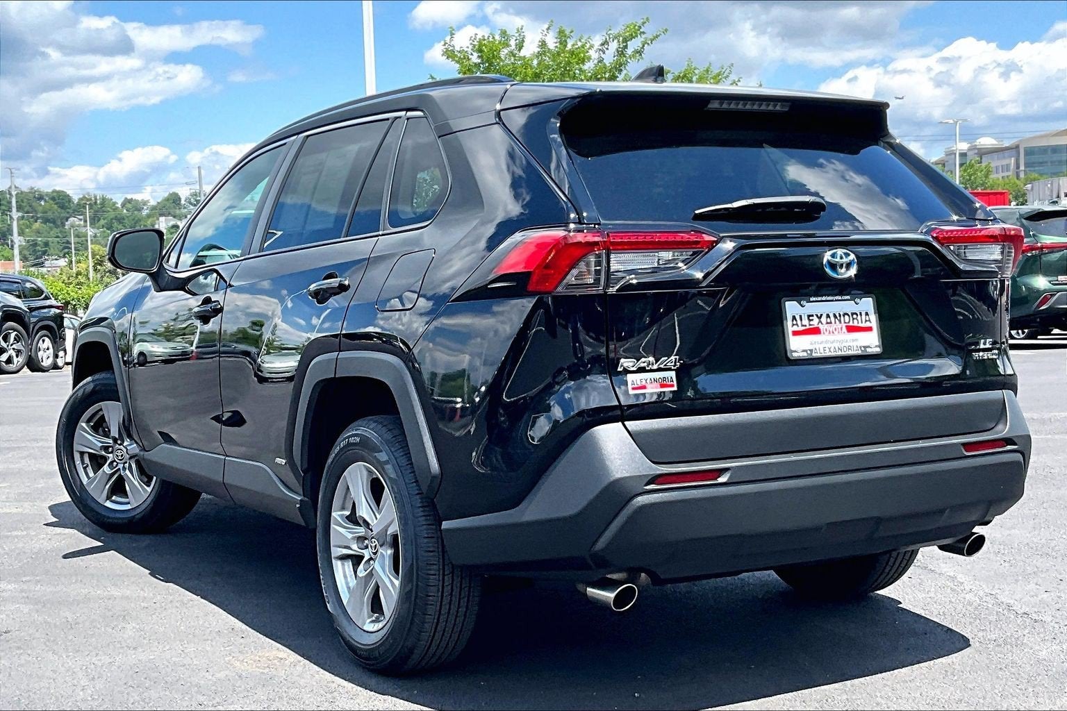 2022 Toyota RAV4 Hybrid LE