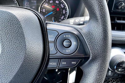 2022 Toyota RAV4 Hybrid LE
