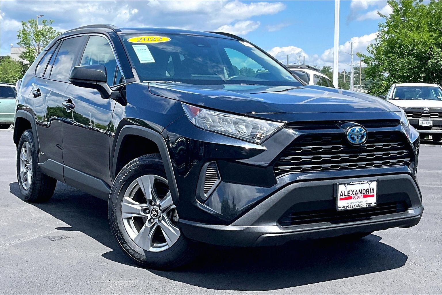 2022 Toyota RAV4 Hybrid LE