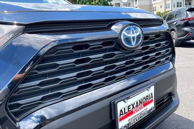 2022 Toyota RAV4 Hybrid LE