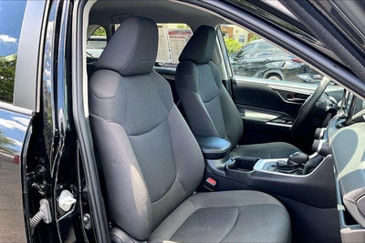 2022 Toyota RAV4 Hybrid LE
