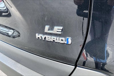 2022 Toyota RAV4 Hybrid LE