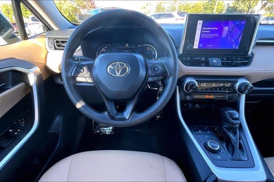 2024 Toyota RAV4 Hybrid LE