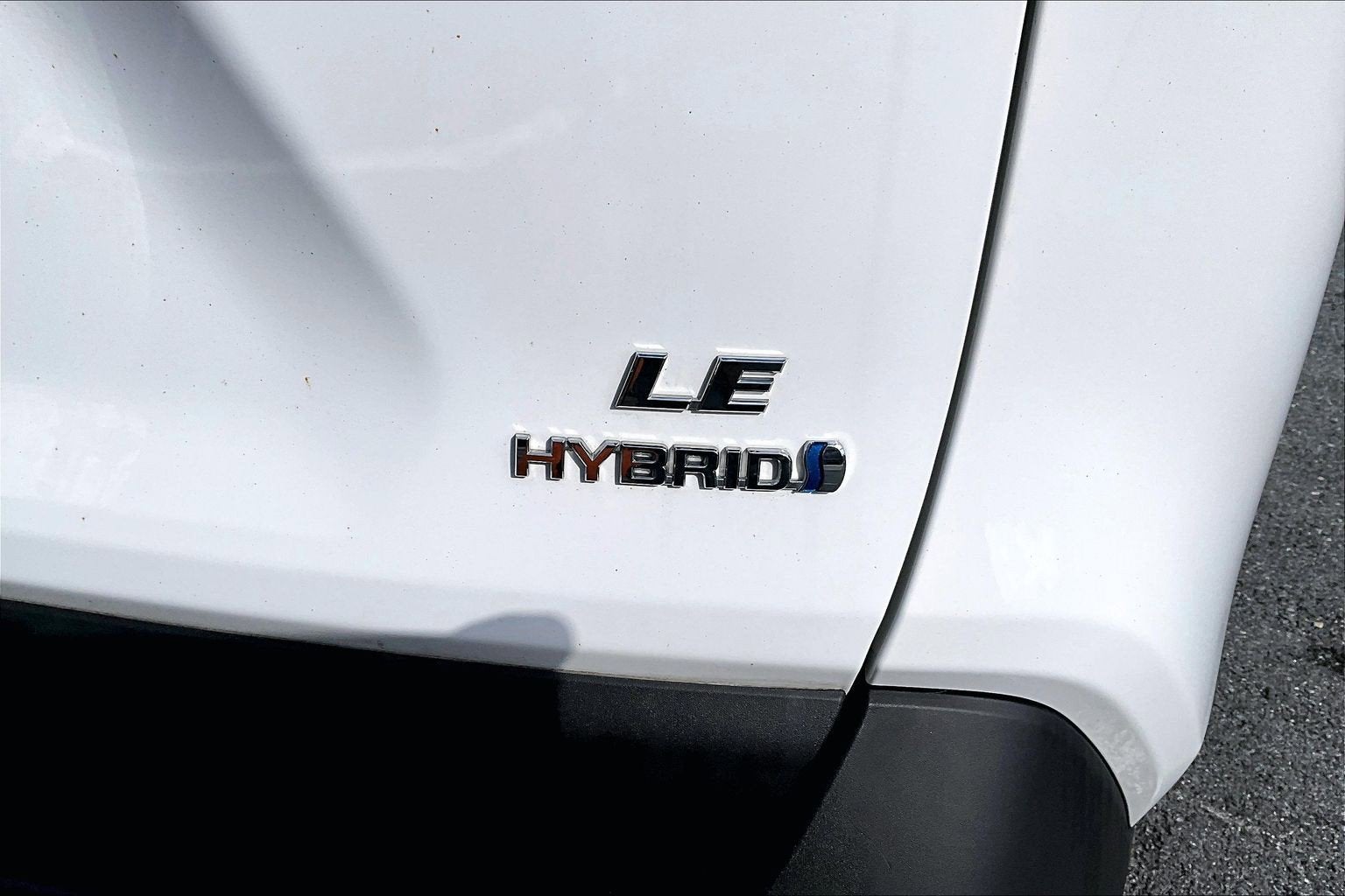 2021 Toyota RAV4 Hybrid LE