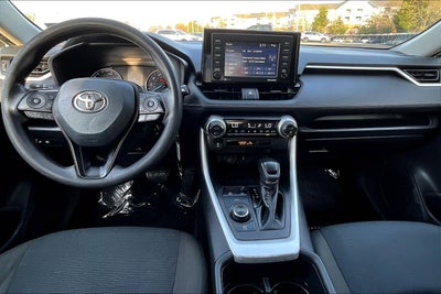 2022 Toyota RAV4 Hybrid LE