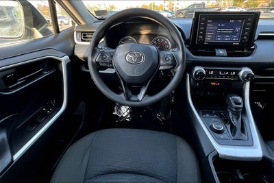 2022 Toyota RAV4 Hybrid LE