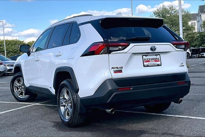 2024 Toyota RAV4 Hybrid LE