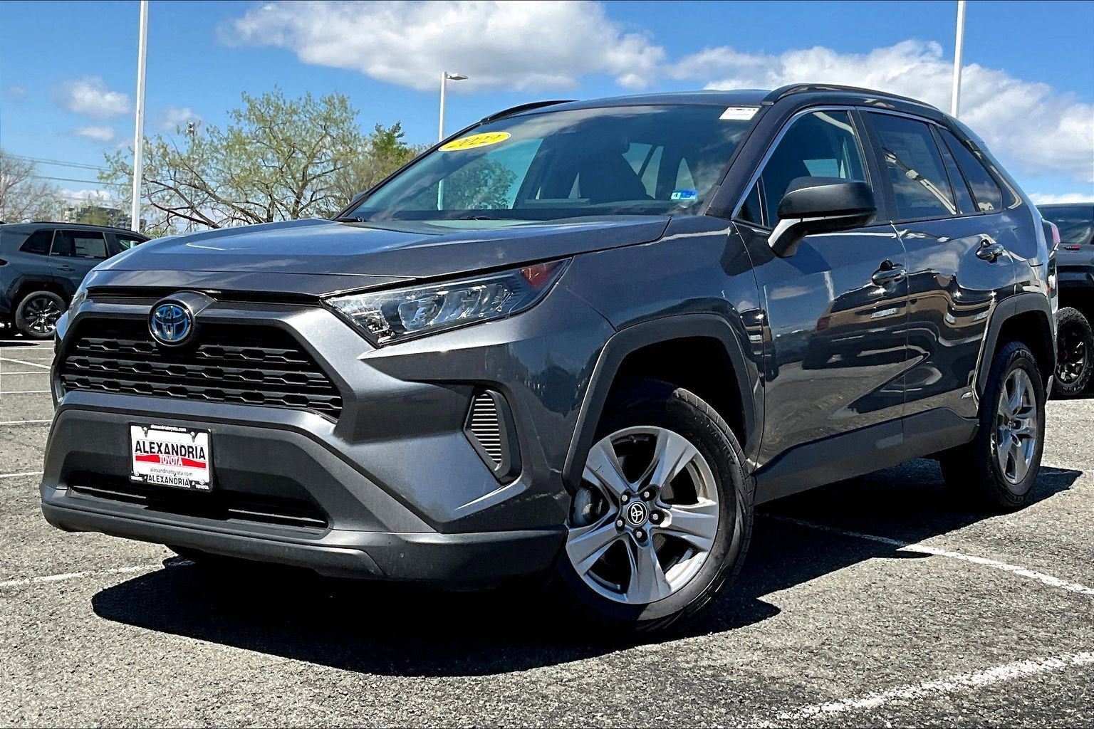 2022 Toyota RAV4 Hybrid LE