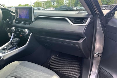 2023 Toyota RAV4 Hybrid LE