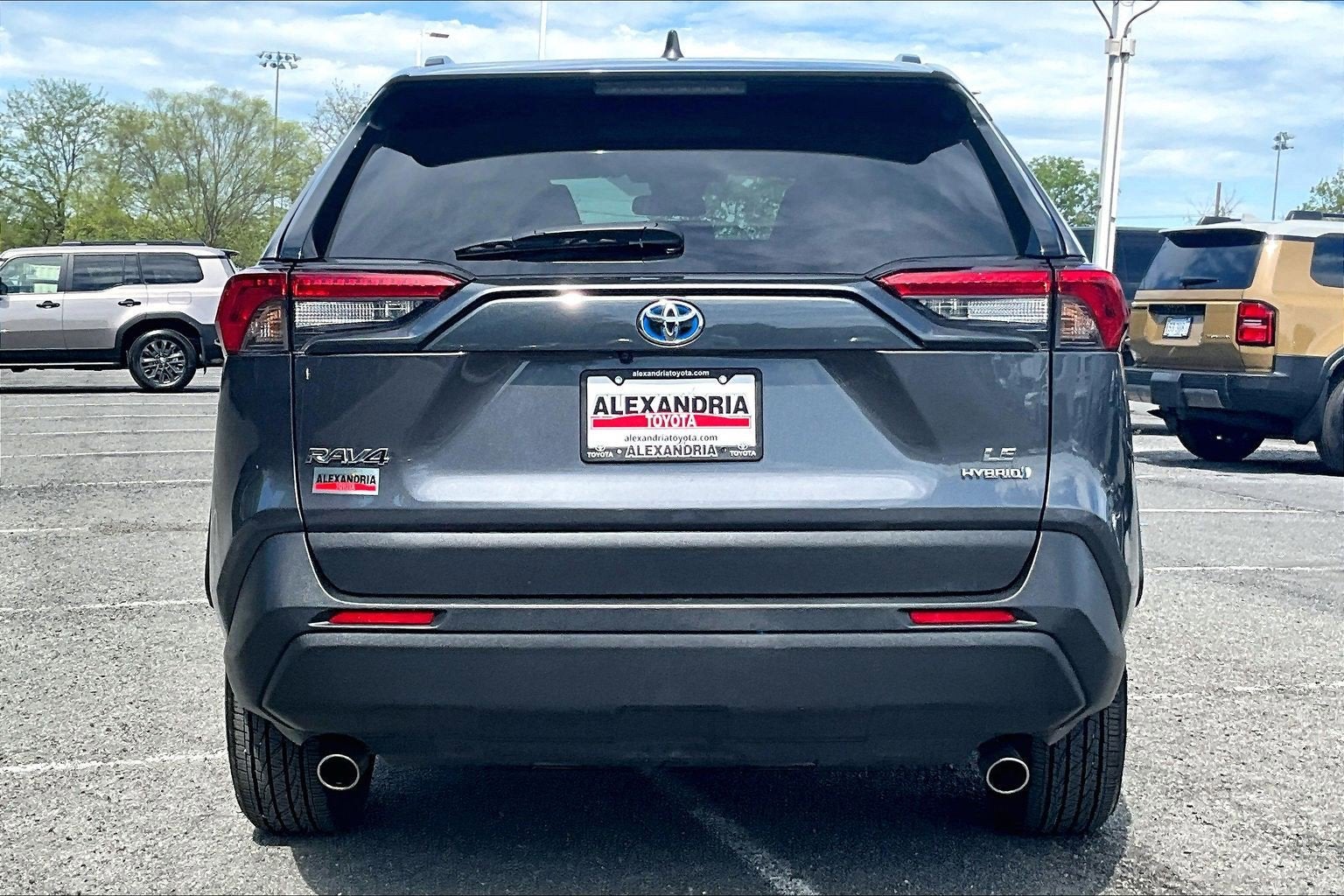 2023 Toyota RAV4 Hybrid LE