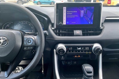 2023 Toyota RAV4 Hybrid LE