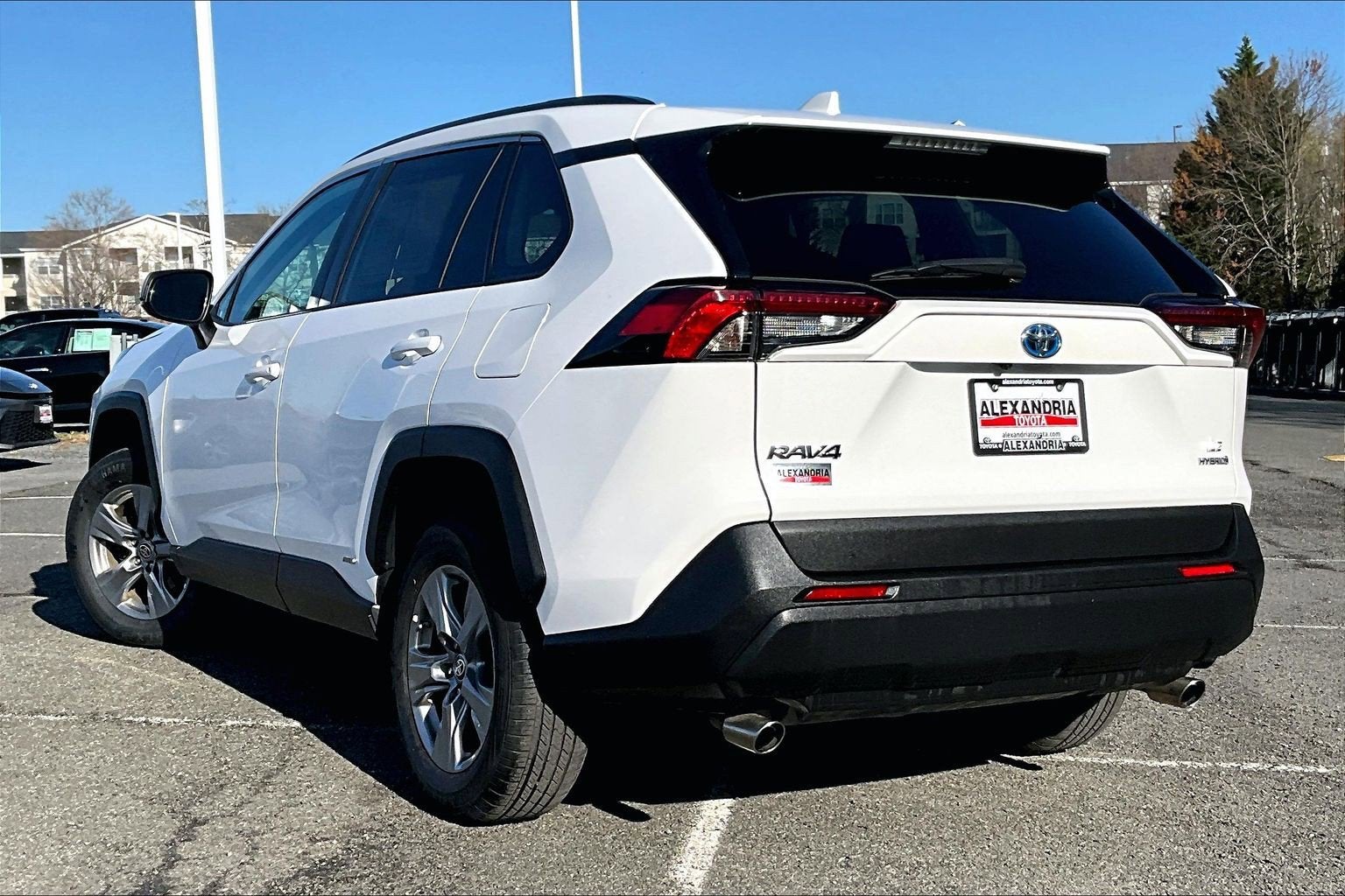 2022 Toyota RAV4 Hybrid LE