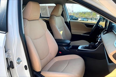 2022 Toyota RAV4 Hybrid LE