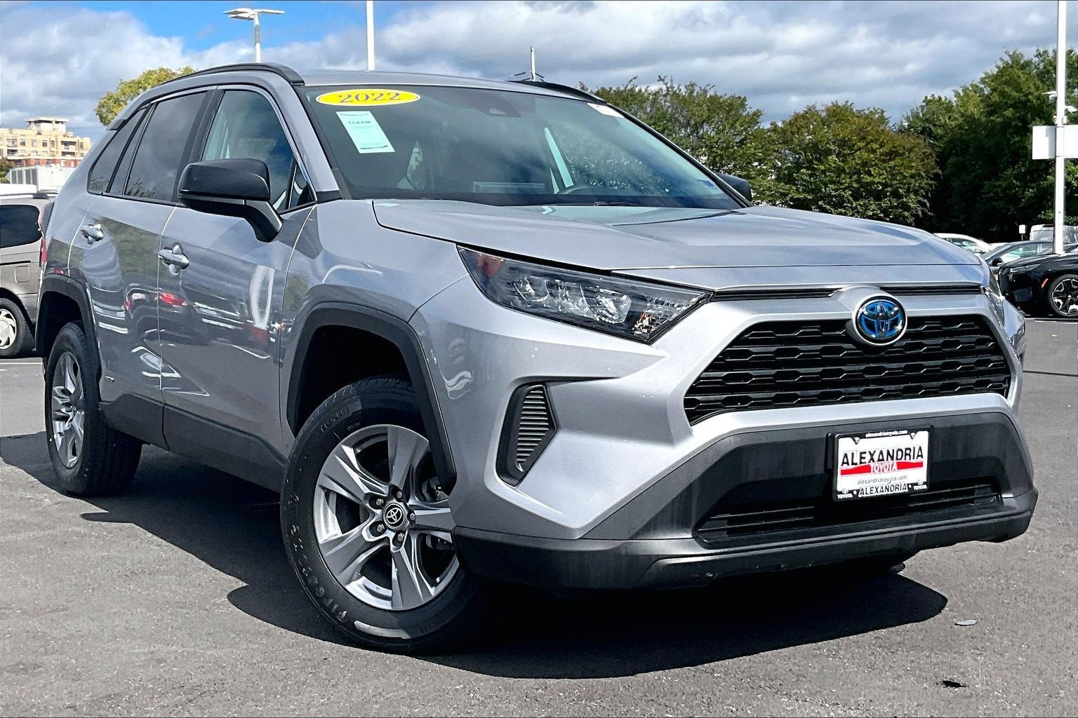 2022 Toyota RAV4 Hybrid LE