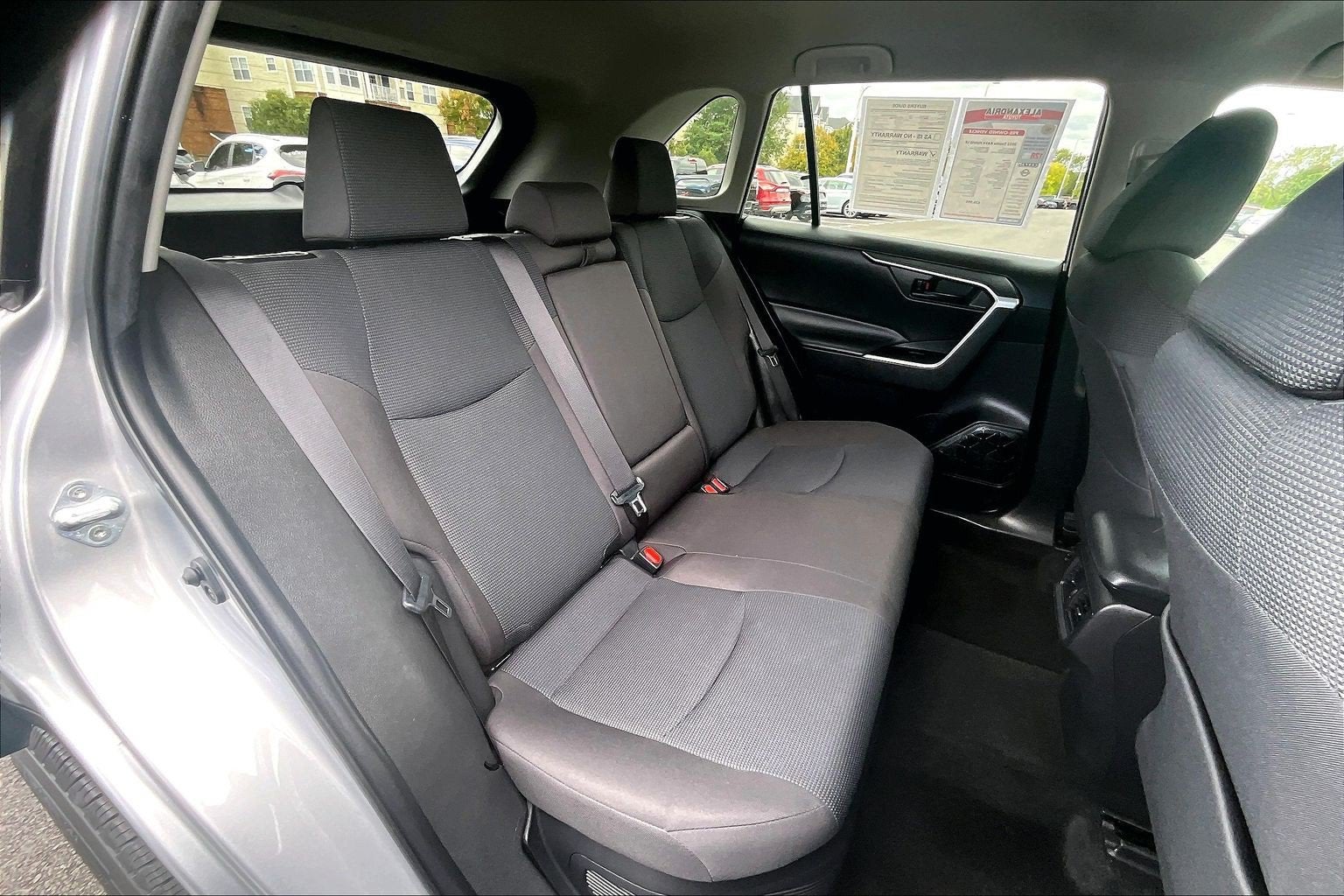 2022 Toyota RAV4 Hybrid LE