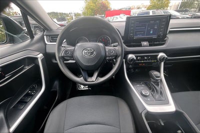 2022 Toyota RAV4 Hybrid LE