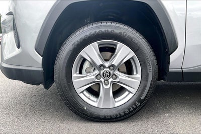 2022 Toyota RAV4 Hybrid LE