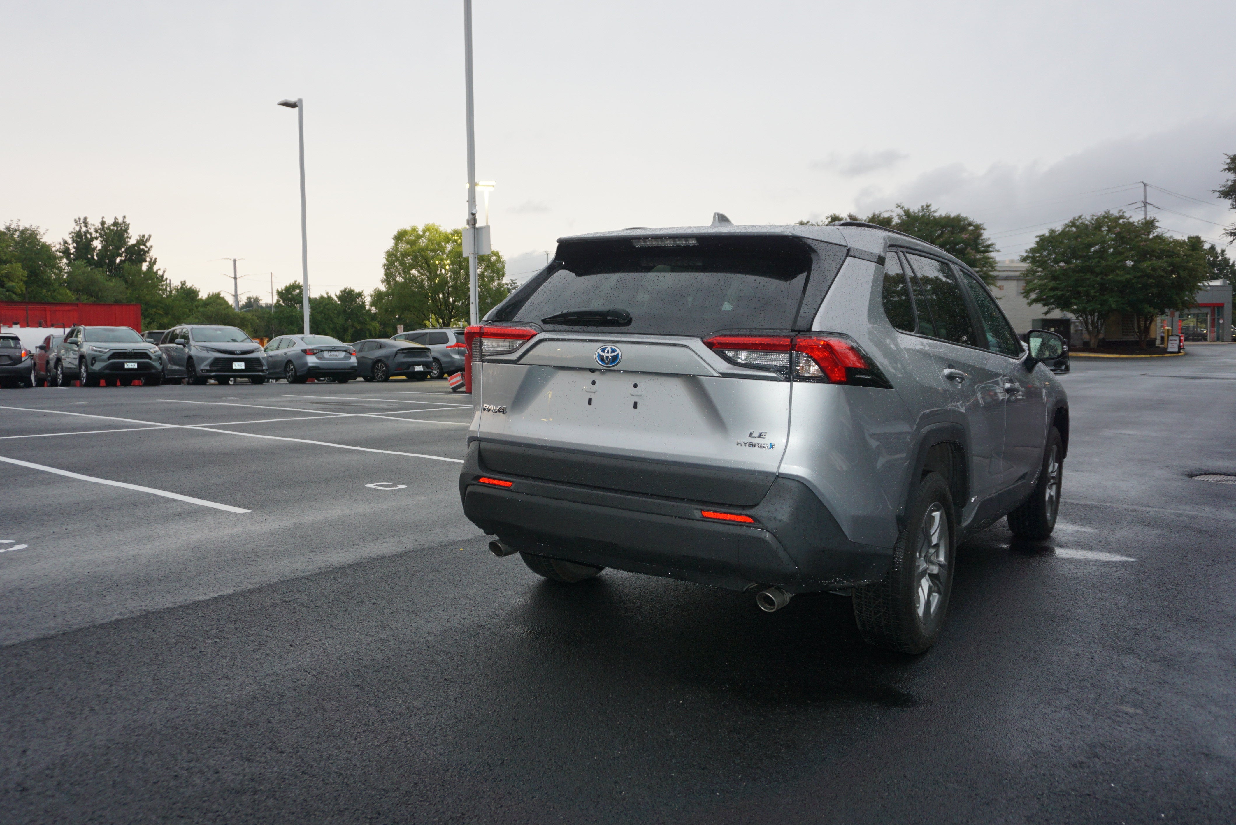 2023 Toyota RAV4 Hybrid LE
