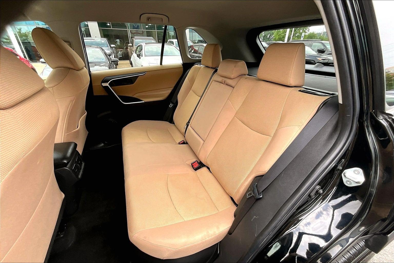 2023 Toyota RAV4 Hybrid LE