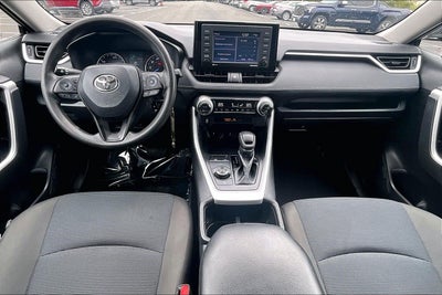 2022 Toyota RAV4 Hybrid LE