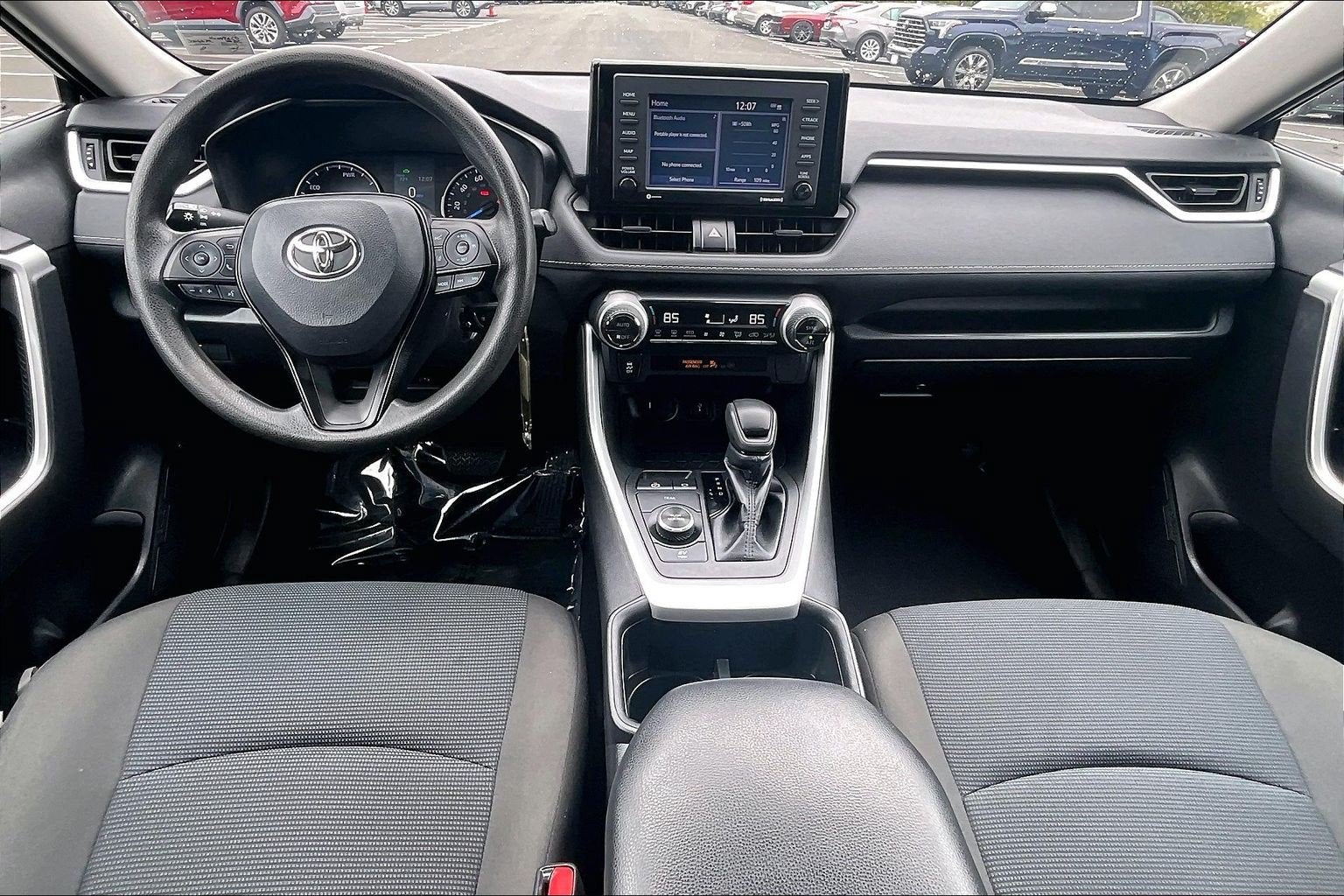 2022 Toyota RAV4 Hybrid LE