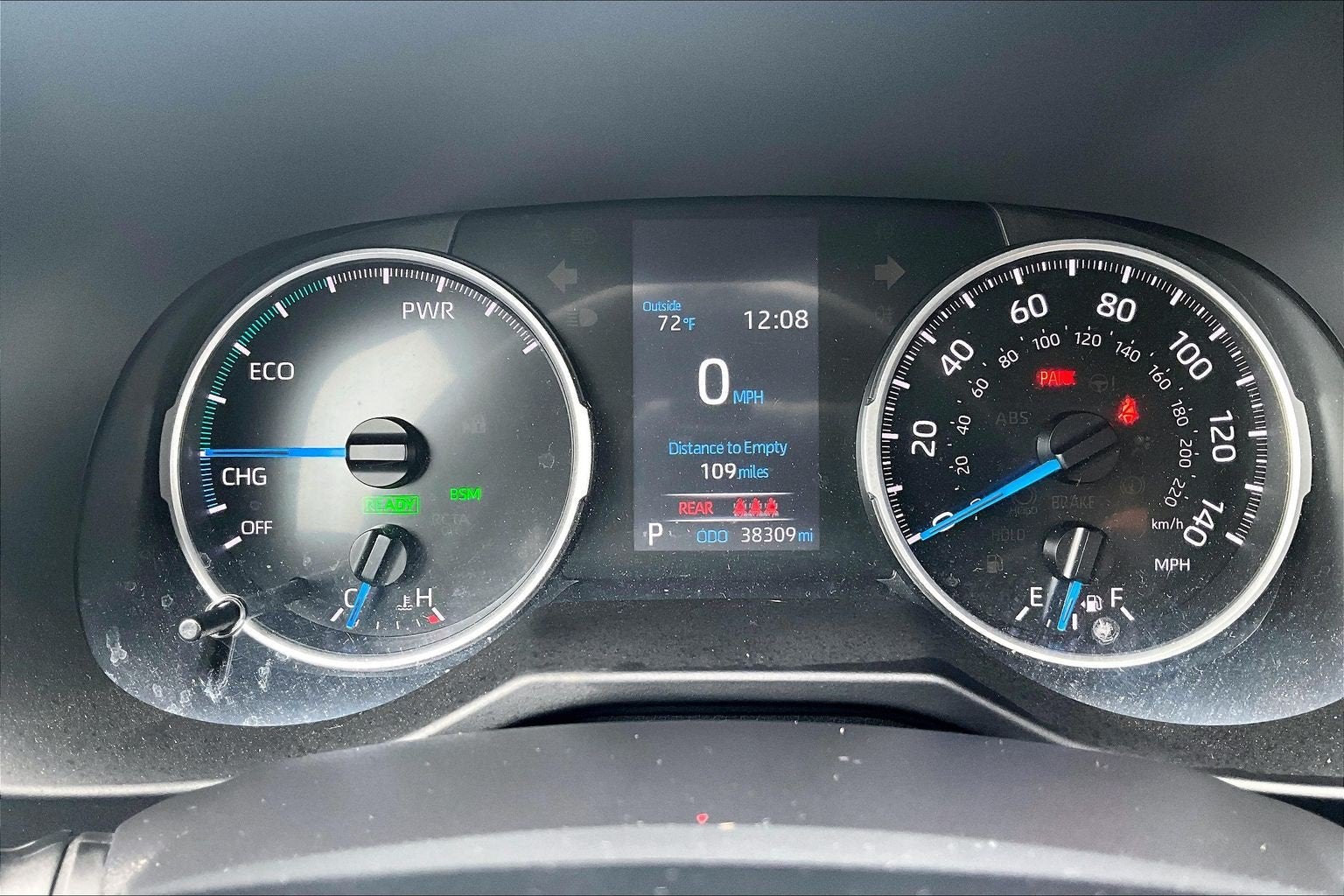 2022 Toyota RAV4 Hybrid LE