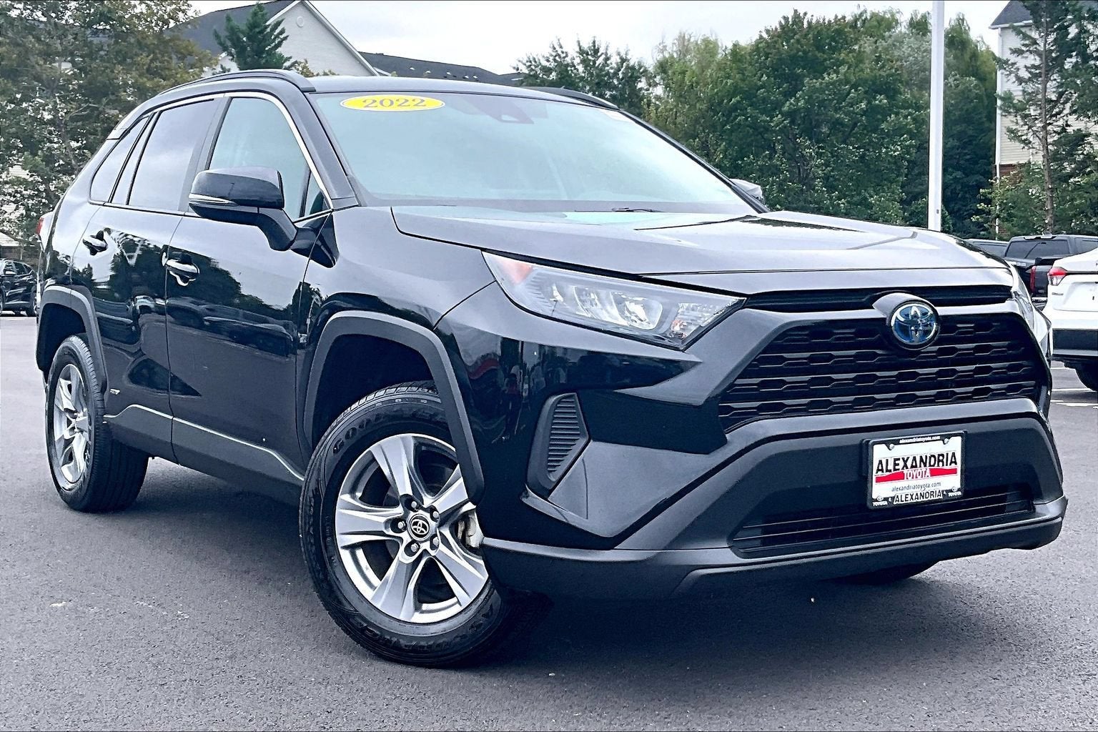 2022 Toyota RAV4 Hybrid LE