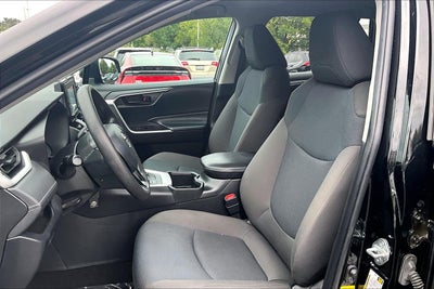 2022 Toyota RAV4 Hybrid LE