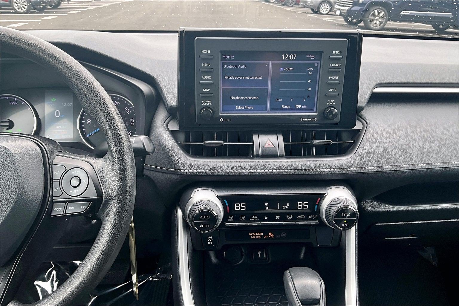2022 Toyota RAV4 Hybrid LE