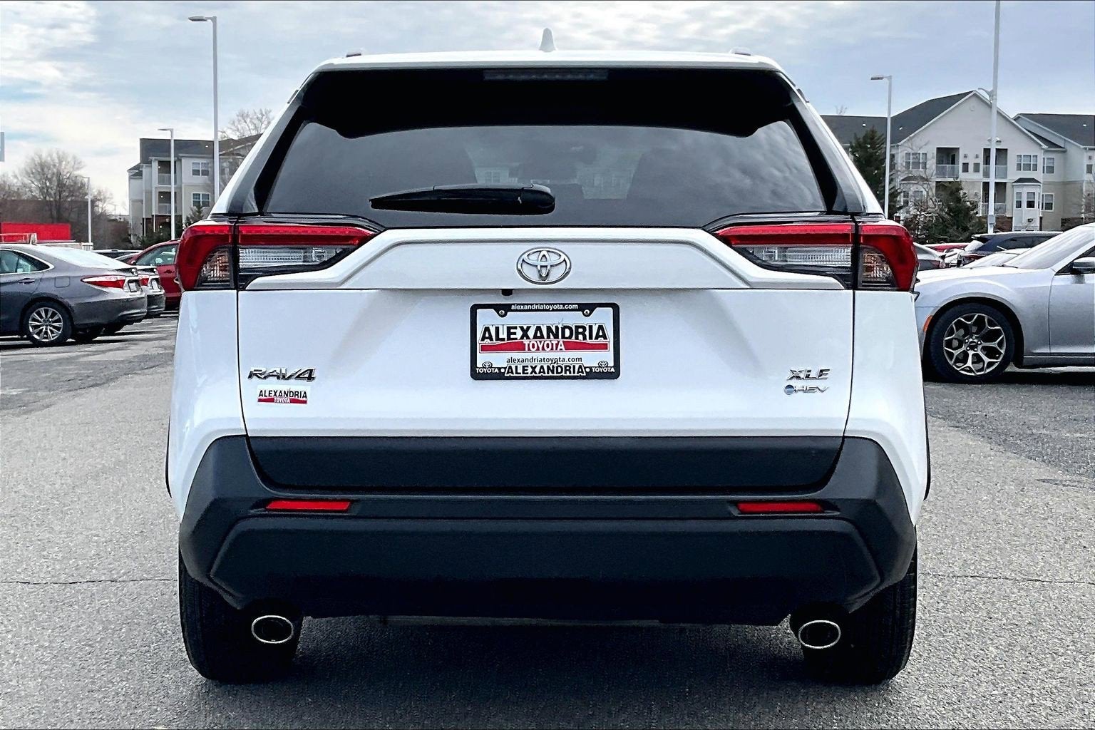 2025 Toyota RAV4 Hybrid XLE
