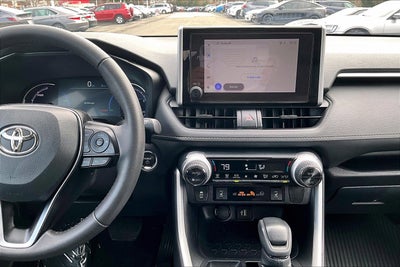 2025 Toyota RAV4 Hybrid XLE