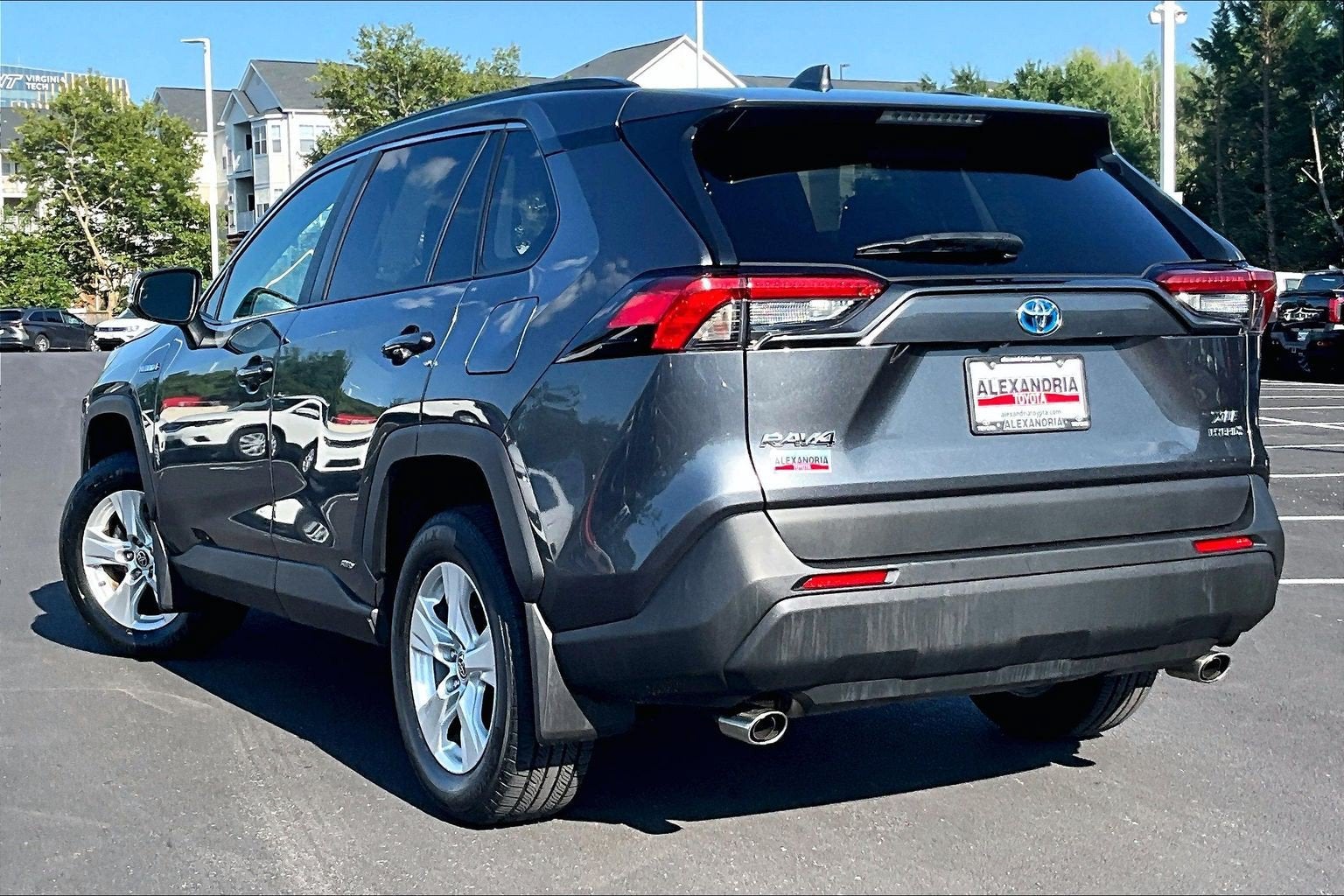2021 Toyota RAV4 Hybrid XLE
