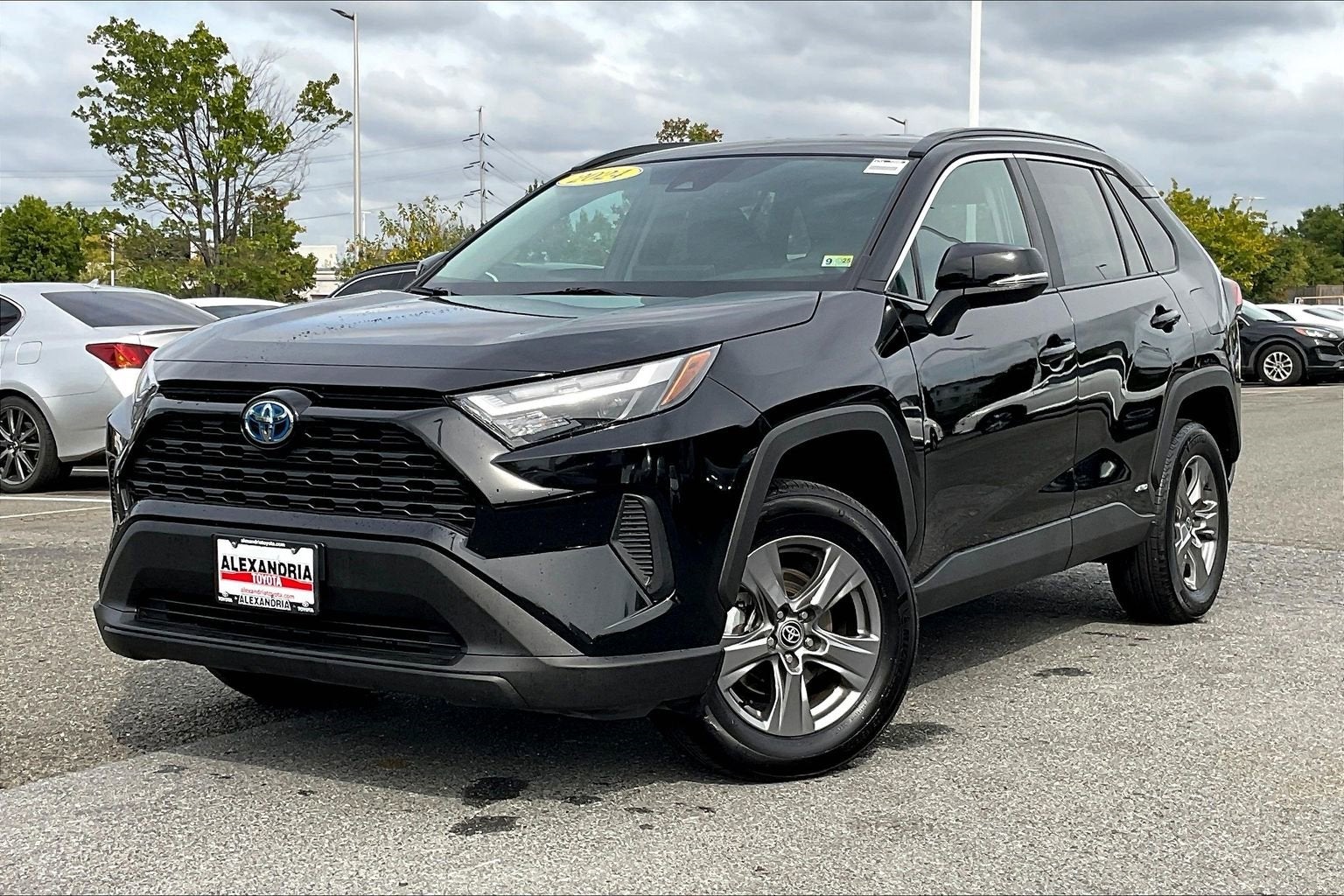 2024 Toyota RAV4 Hybrid XLE Alexandria Toyota Specials Alexandria, VA