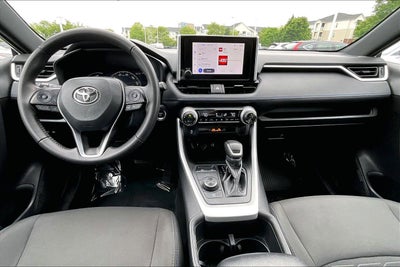 2023 Toyota RAV4 Hybrid SE