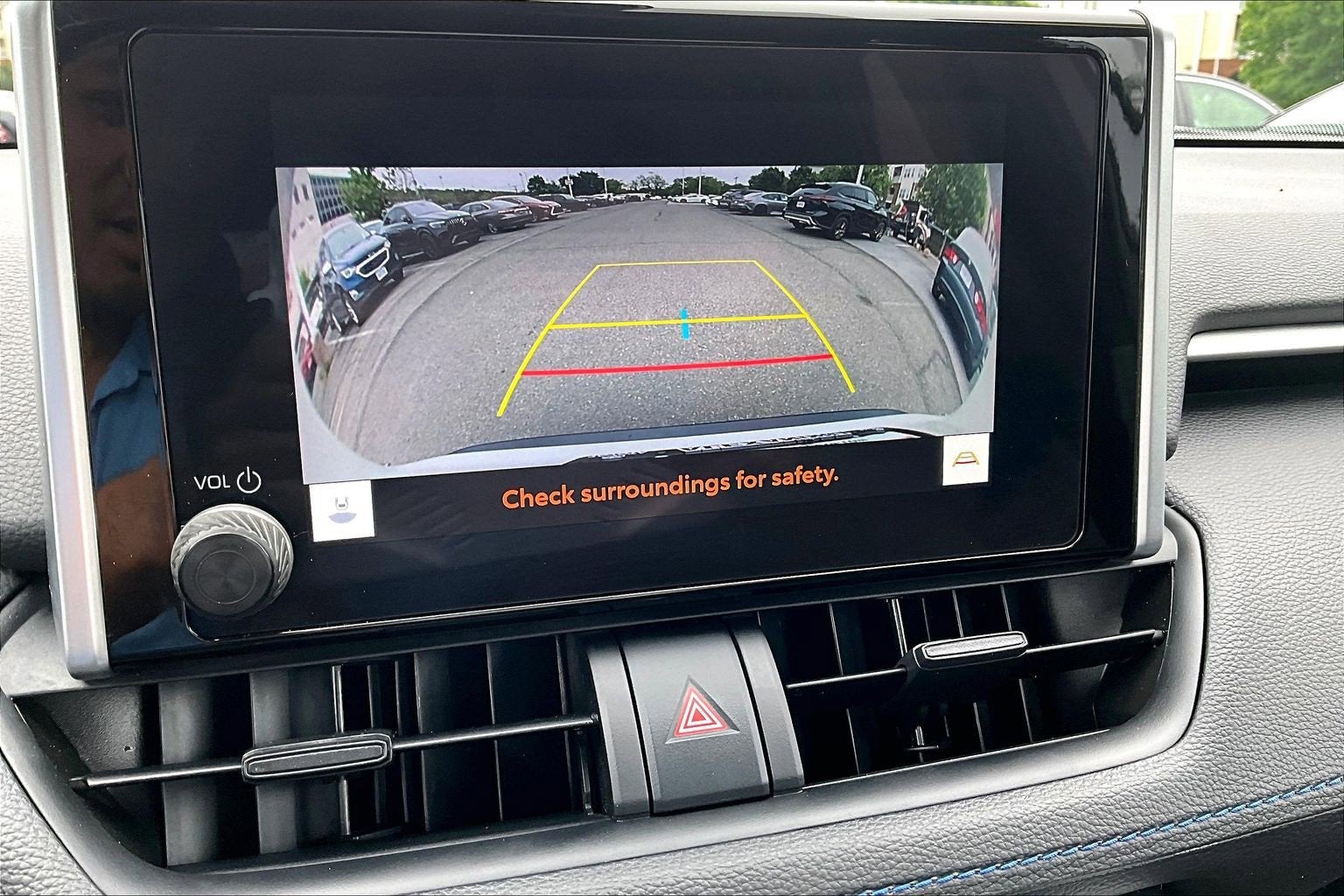 2023 Toyota RAV4 Hybrid SE