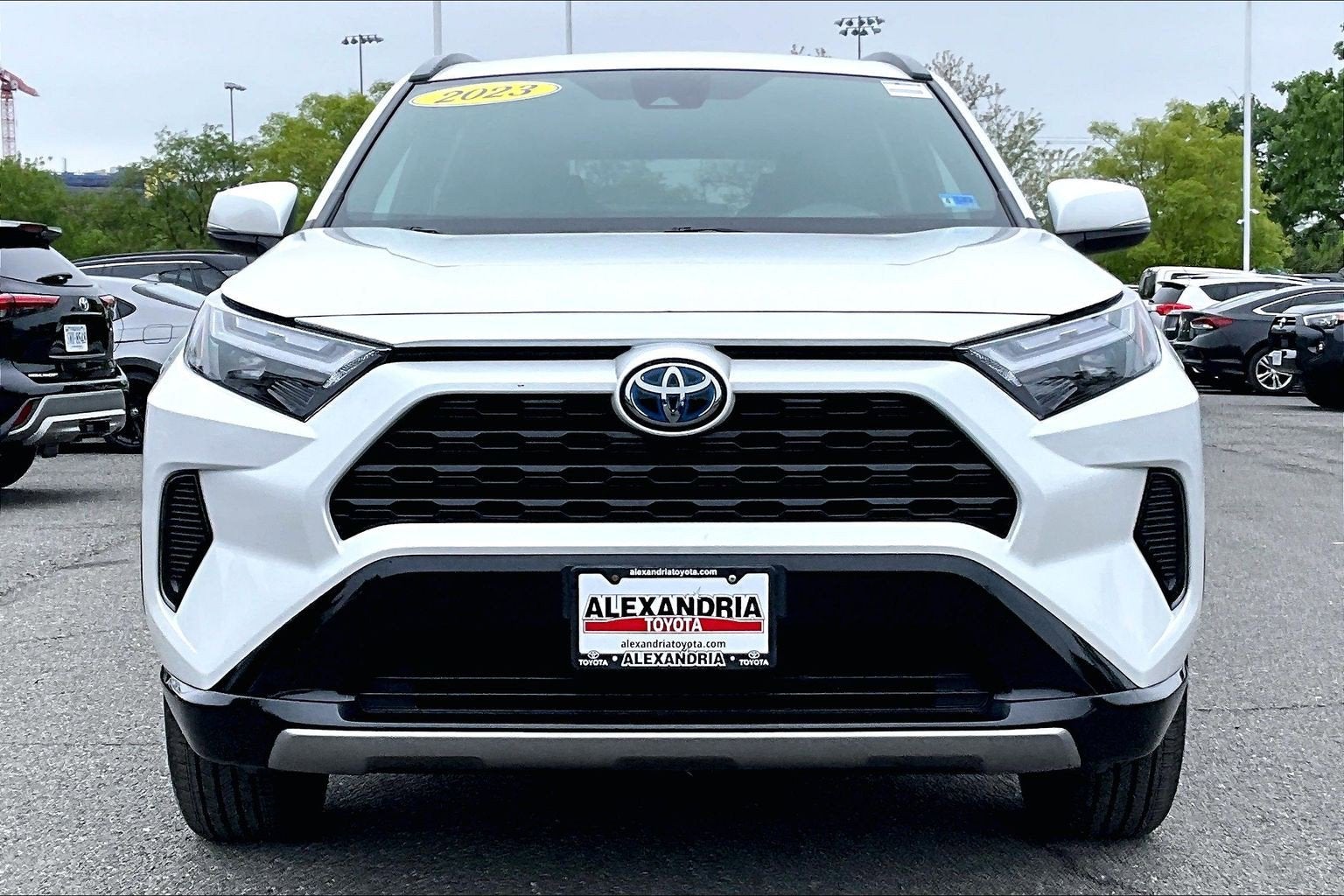 2023 Toyota RAV4 Hybrid SE