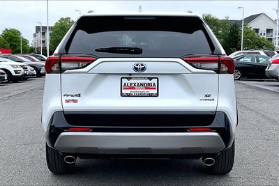 2023 Toyota RAV4 Hybrid SE