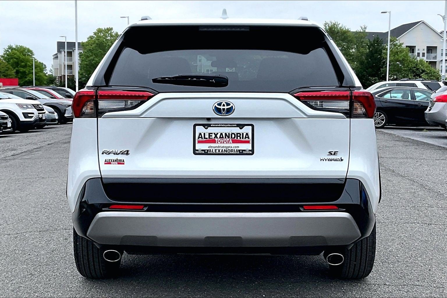 2023 Toyota RAV4 Hybrid SE