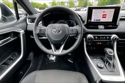 2023 Toyota RAV4 Hybrid SE