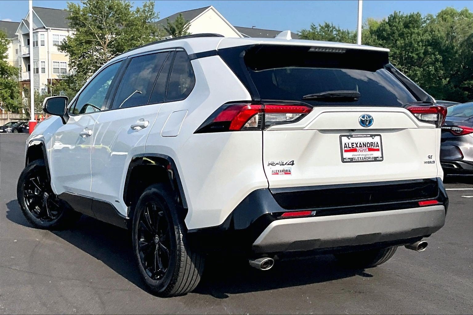 2023 Toyota RAV4 Hybrid SE