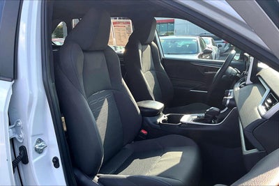 2023 Toyota RAV4 Hybrid SE