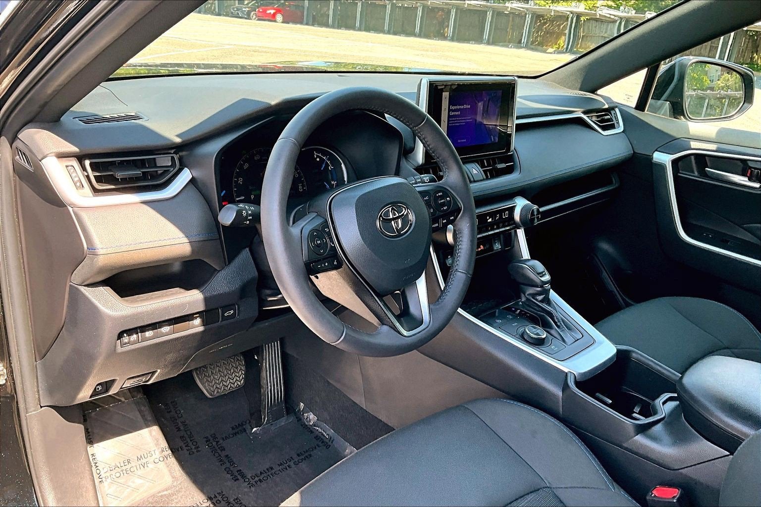 2023 Toyota RAV4 Hybrid SE