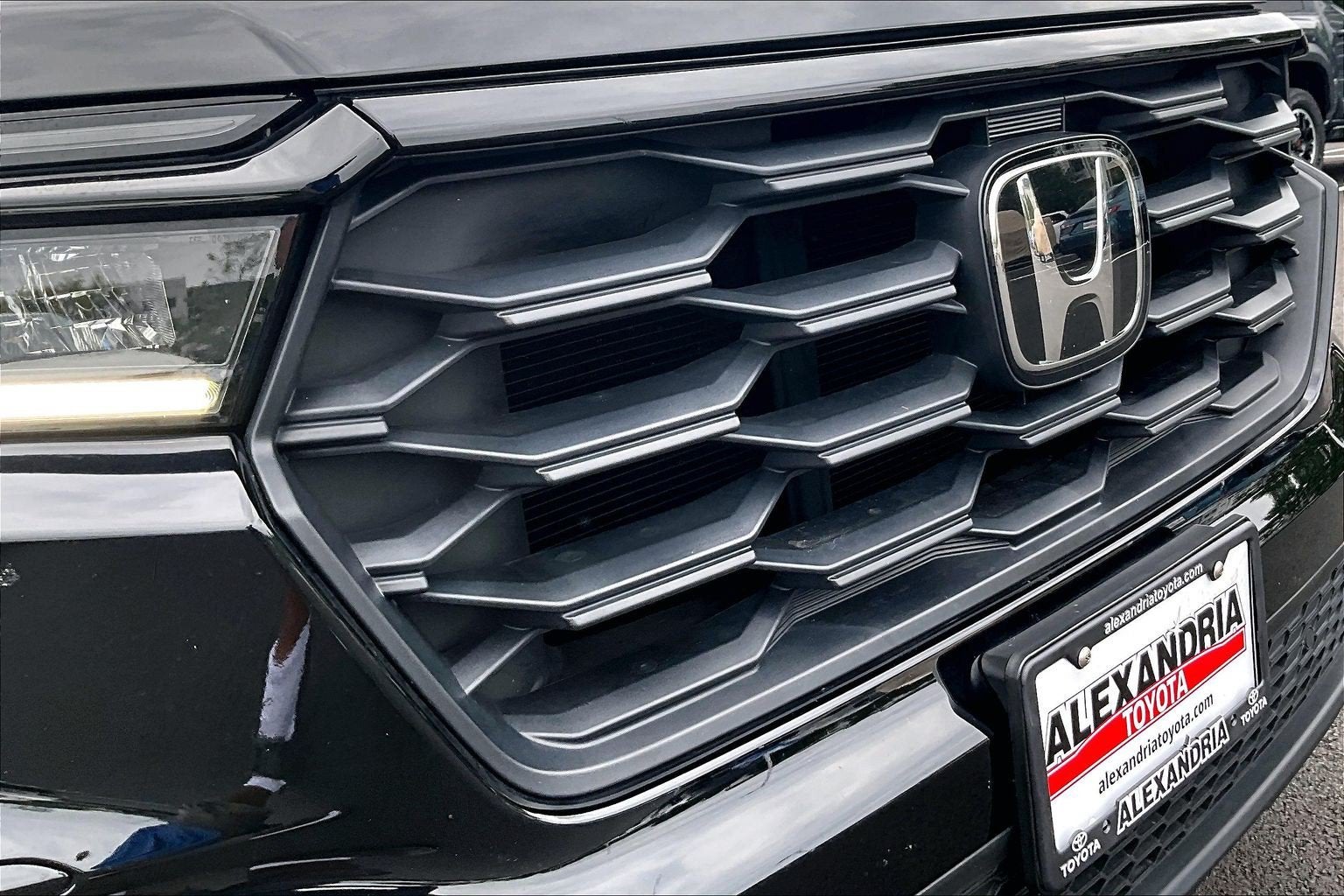 2025 Honda Pilot Sport