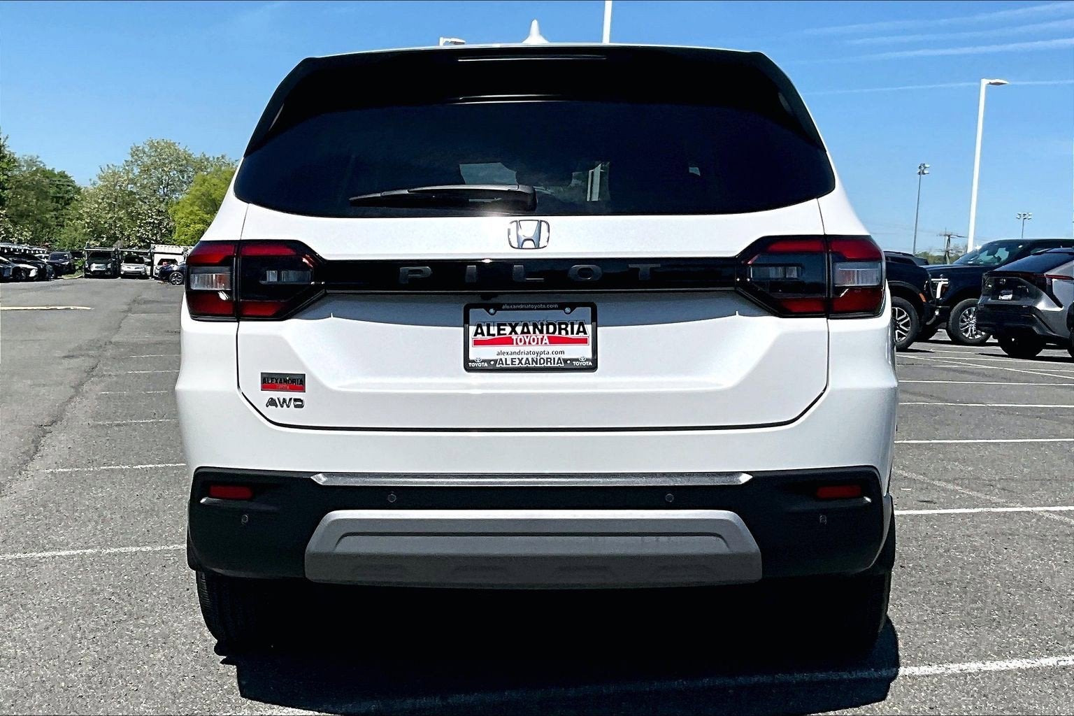 2023 Honda Pilot EX-L 8 Passenger