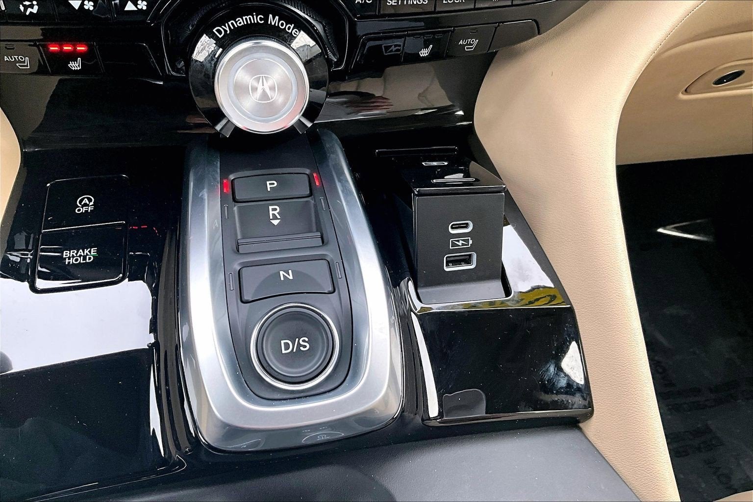 2023 Acura MDX w/Technology Package