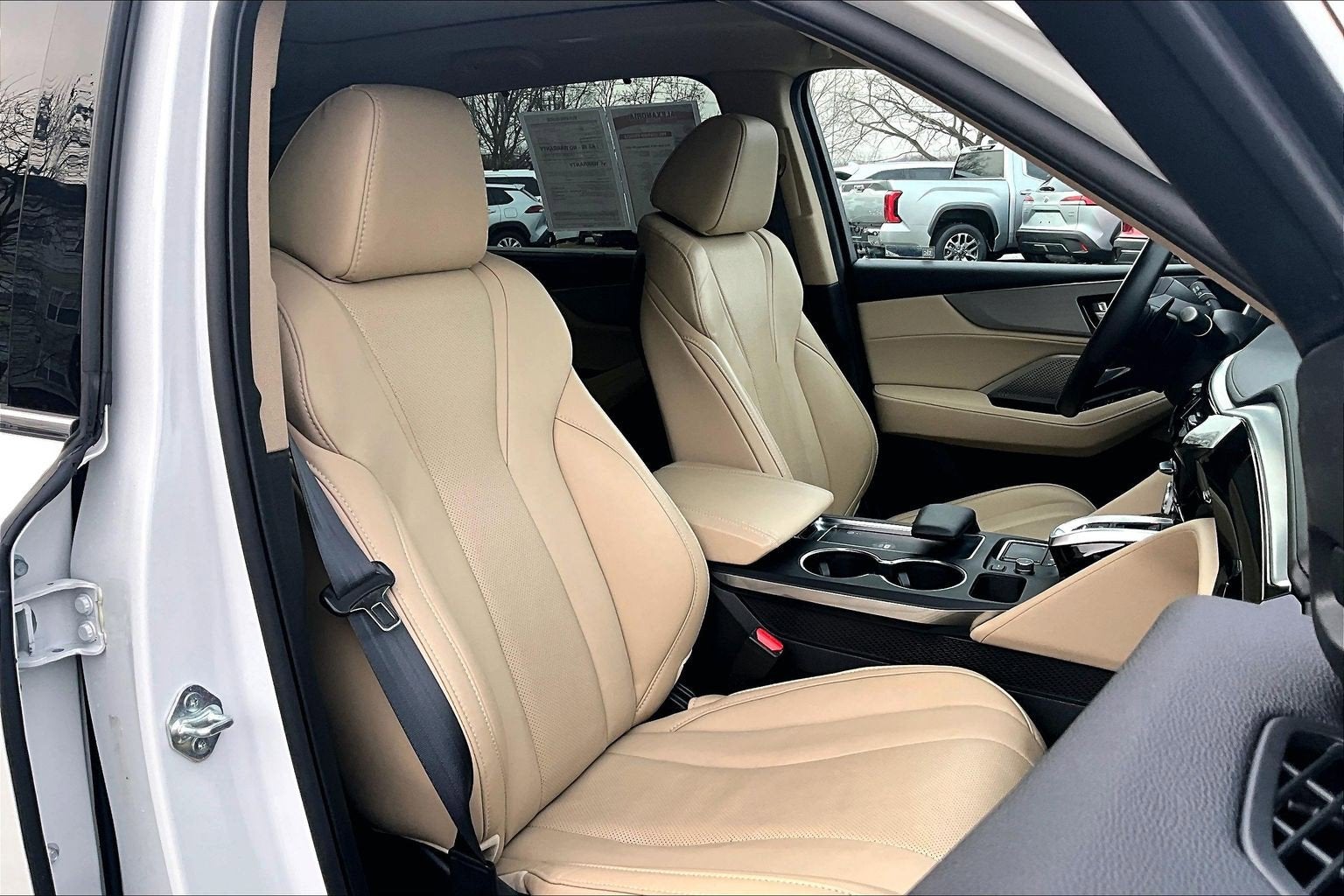 2023 Acura MDX w/Technology Package