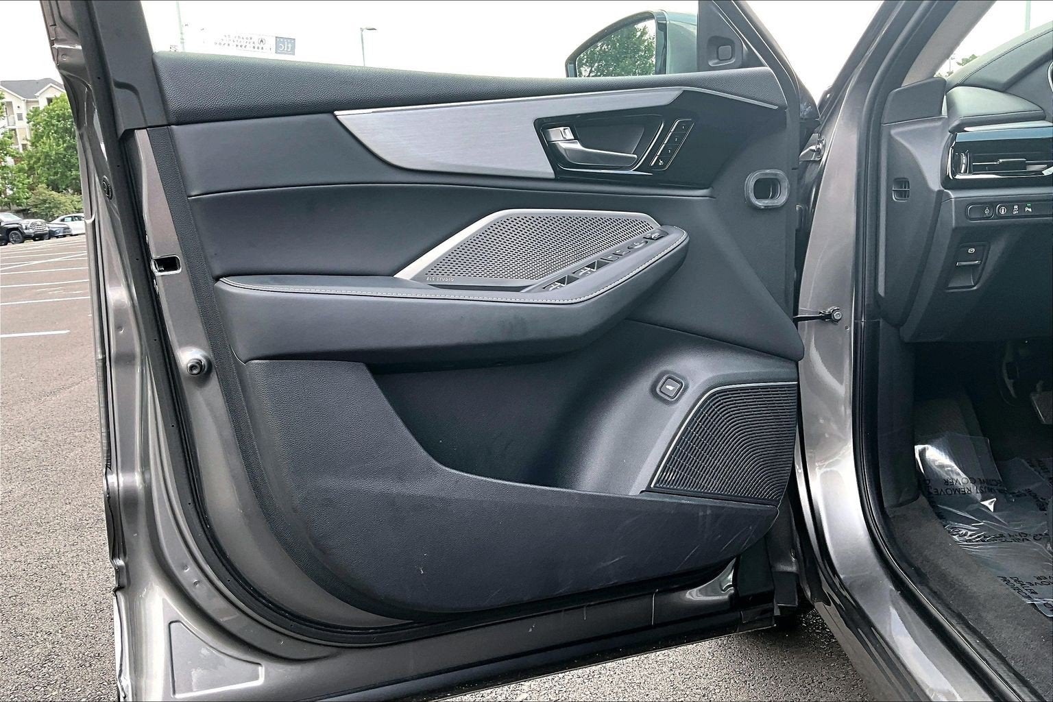 2023 Acura MDX w/Technology Package